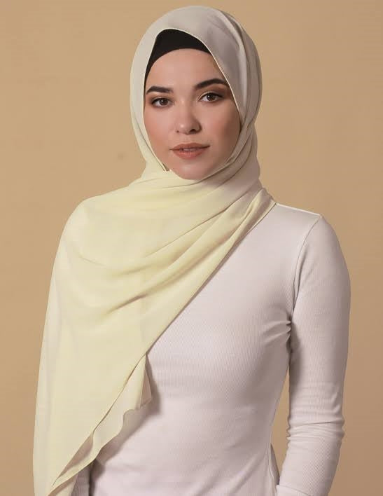 4 Georgette Hijabs + 1 Pin Wheel Deal Box